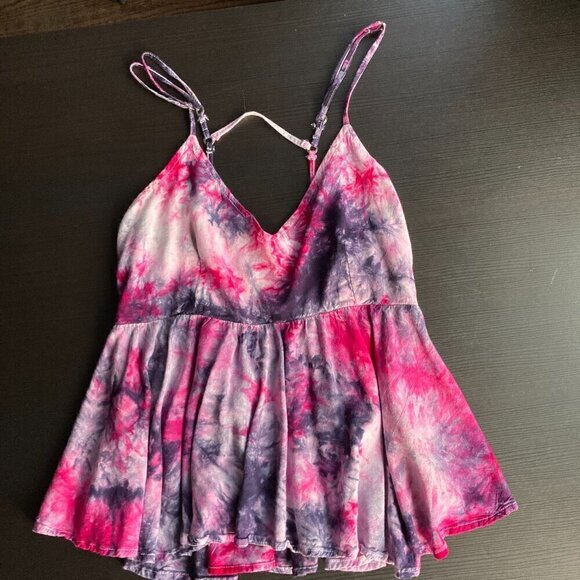 TIE DYE SPAGUETTI STRAP CAMISOLE/WAIST RUFFLE SIZE SMALL OPEN BACK - Picture 8 of 9